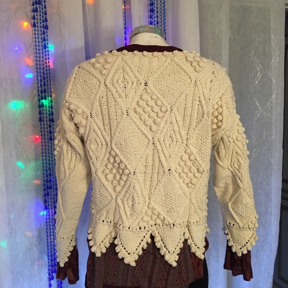 Helen McCabe cardigan sweater - Picture 8 of 8